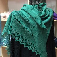 Asymmetrical Shawl *LazyMinna*