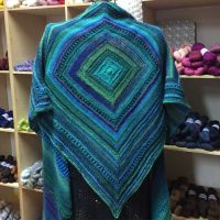 Triangular Shawl - Colorways 1