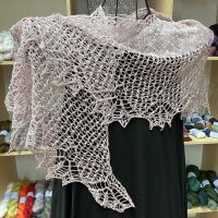 Asymmetrical Shawl *Bivalvia*