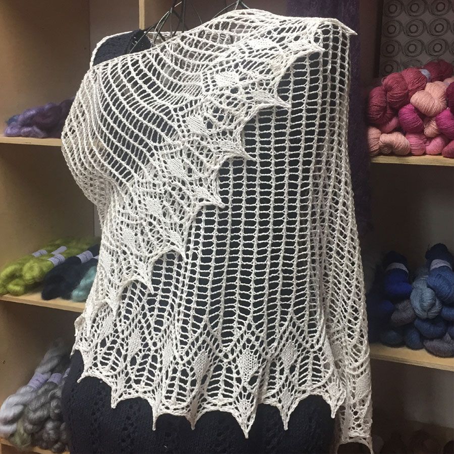 Crescent-Shaped Shawl *Rhapsody*