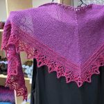 Crescent-Shaped Shawl *LandZauber*