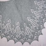 Crescent-Shaped Shawl *FancyLady*