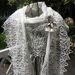 Asymmetrical Shawlette *Jasmina*