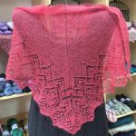 Crescent-Shaped Shawl *Ailyn*