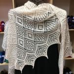 Triangular Shawl *Zenobia*