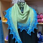 Set: Shawl *LandZauber* & Schulana Angora Fashion Dark Red & Black