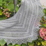 Crescent-Shaped Shawl *LazyVicky*