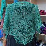 Crescent-Shaped Shawl *Persephone*