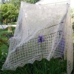 Triangular Shawl *VelvetBreeze*