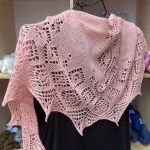 Crescent-Shaped Shawl *Anna*