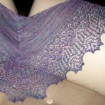 Crescent-Shaped Shawl *LazyLara*