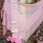 Triangular Shawl *Ramona*